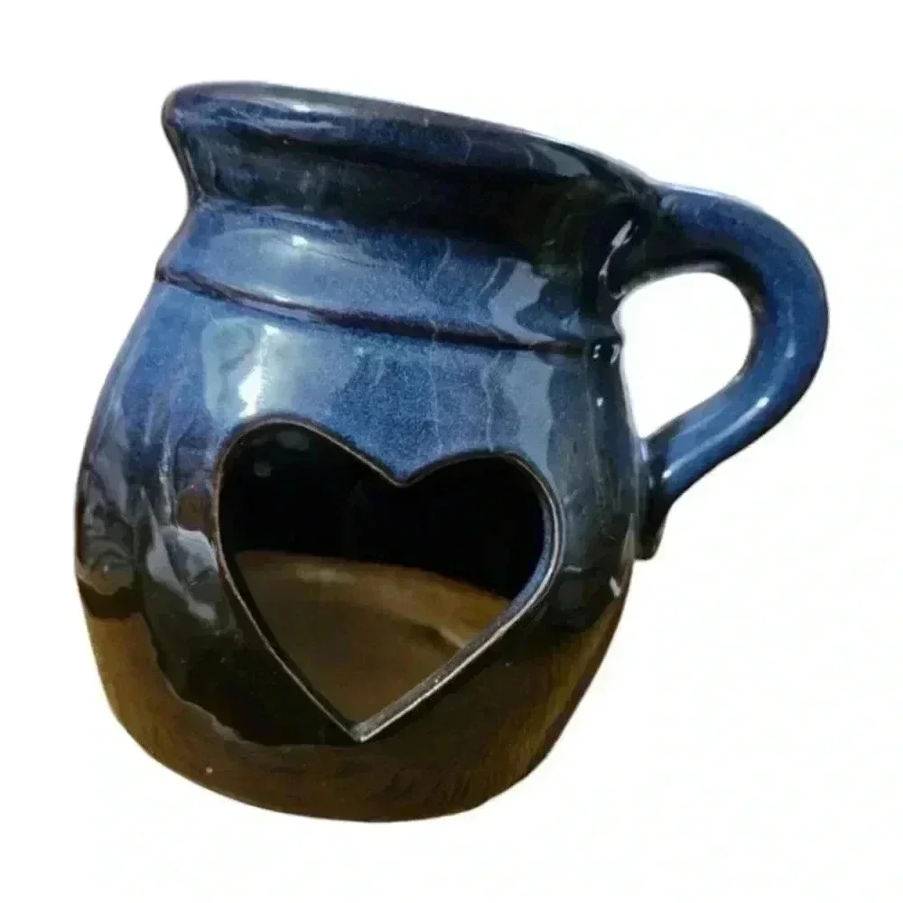Gradient blue pottery tealight holder!
